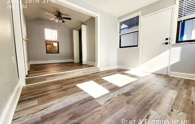 2 beds, 1 bath, 875 sqft, $1,850