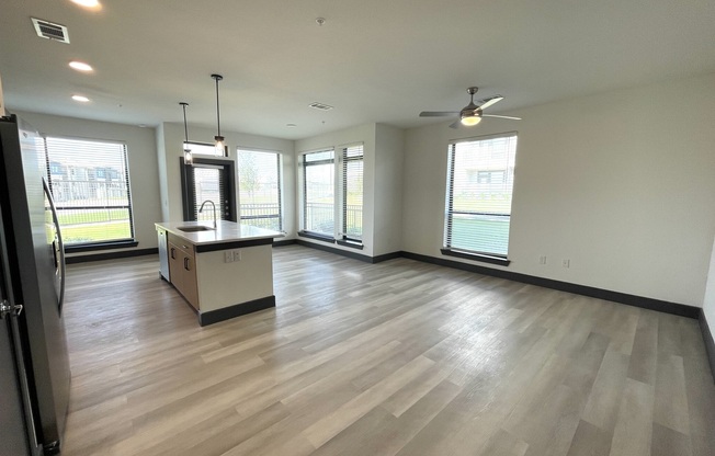 5540 SOFIA PL