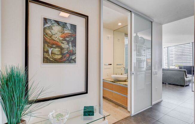 2 beds, 2 baths, $4,400, Unit # 802