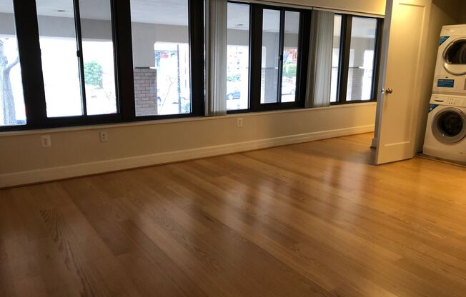 1 bed, 1 bath, 600 sqft, $3,000, Unit 0226