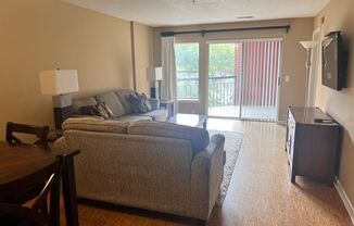 1 bed, 1 bath, $1,650, Unit Unit 308