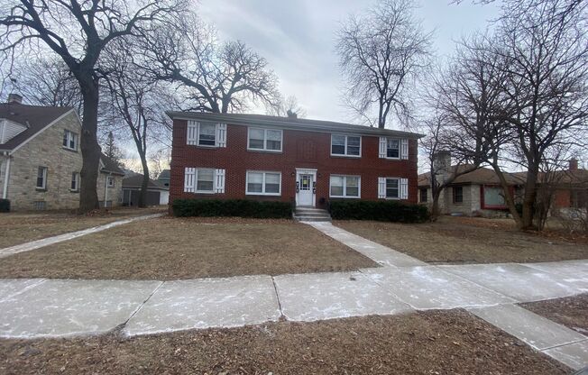 4435 W. Capitol Dr.