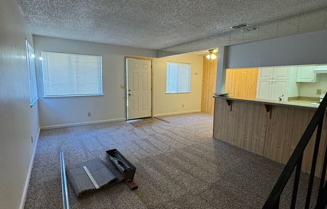 2 beds, 1 bath, $1,550, Unit # 2