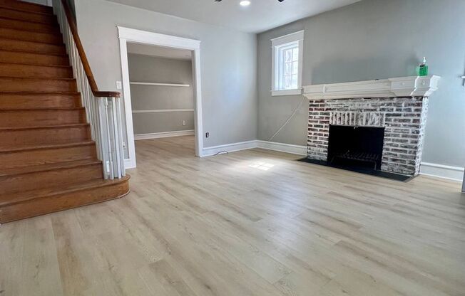 Gorgeous 3-Bedroom Townhome in Parkside! Available NOW!