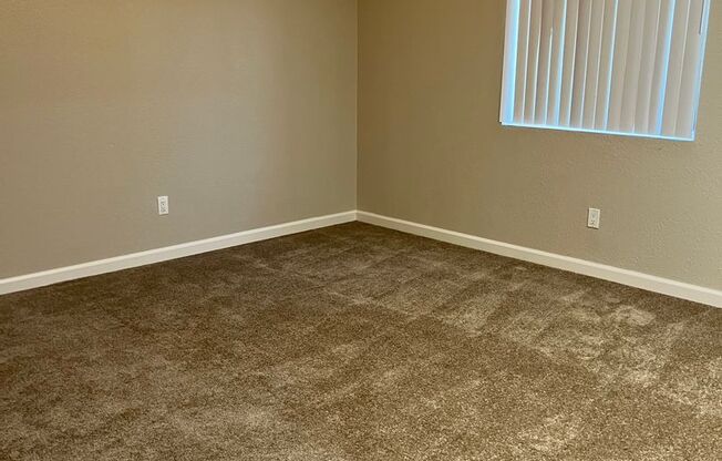 3 beds, 2 baths, 1,440 sqft, $1,899, Unit 189