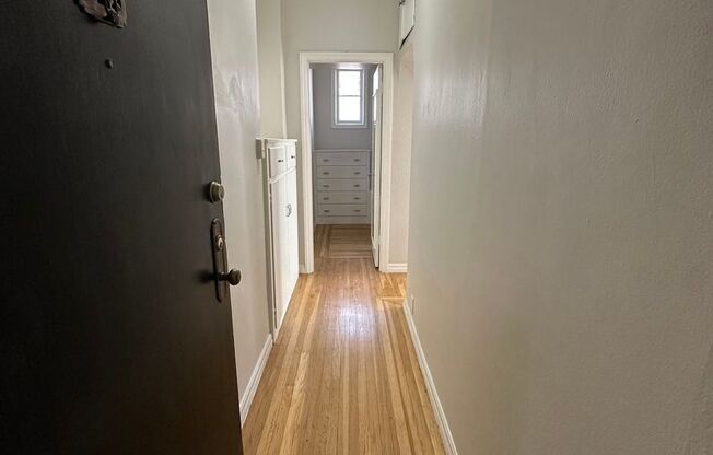 Studio, 1 bath, 309 sqft, $1,650, Unit 601