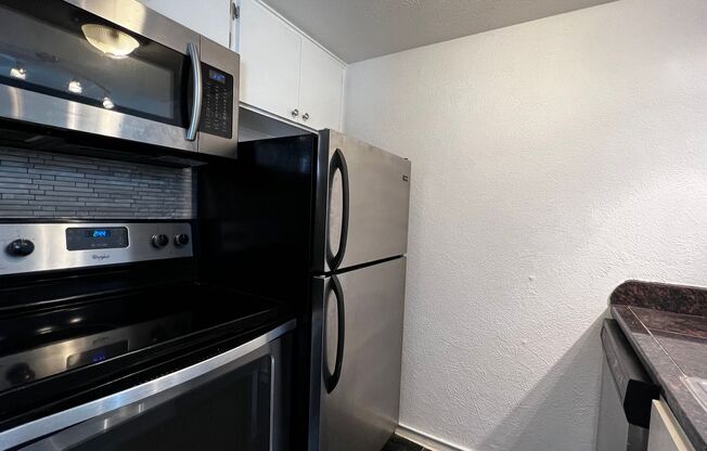 1 bed, 1 bath, 600 sqft, $985, Unit 308