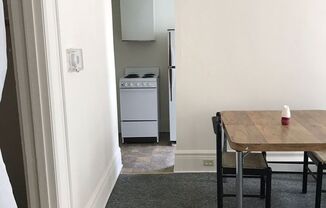 Studio, 1 bath, $625, Unit #7 Studio