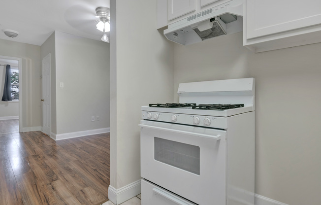 721 EUCLID ST NW