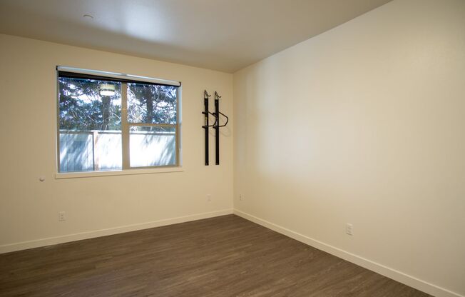 Apps are on Us! Fabulous Modern 1 Bedroom w All the Bells and Whistles!