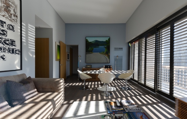 1 bed, 1.5 baths, 845 sqft, $7,000, Unit 19D