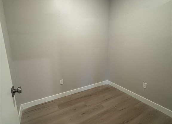 1 bed, 1 bath, 780 sqft, $3,490, Unit 208