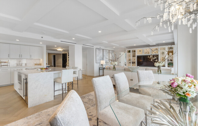 3 beds, 3.5 baths, 2,130 sqft, $50,000, Unit 2501