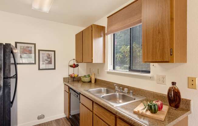 Apartments for Rent Port Orchard with Full Kitchen