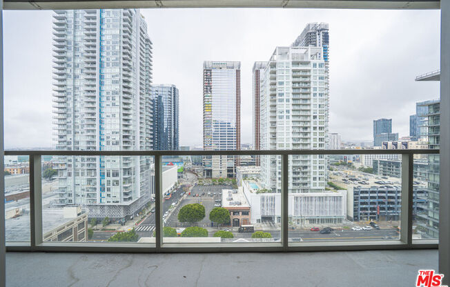 2 beds, 2 baths, 1,140 sqft, $4,500, Unit 1406
