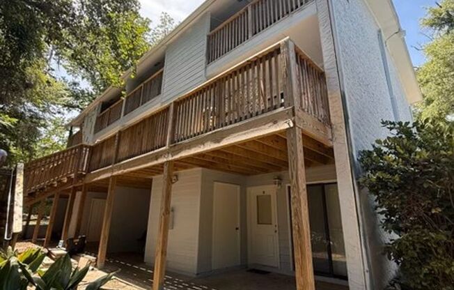 3713 Rockbrook Drive