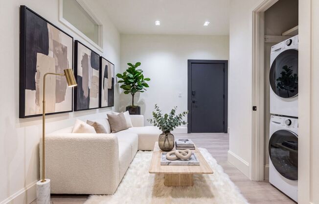 3003 Glenwood