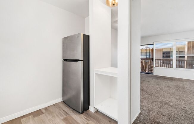 1 bed, 1 bath, 720 sqft, $1,850, Unit 11