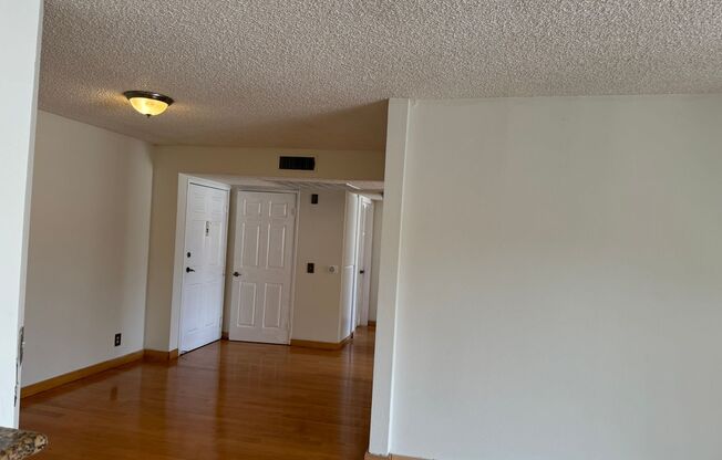 2 beds, 1 bath, 1,000 sqft, $2,600, Unit 314