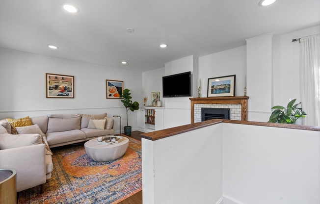3 SHORT ST PL