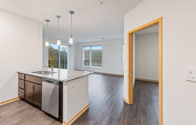 2 beds, 2 baths, 1,029 sqft, $2,200, Unit Unit 201