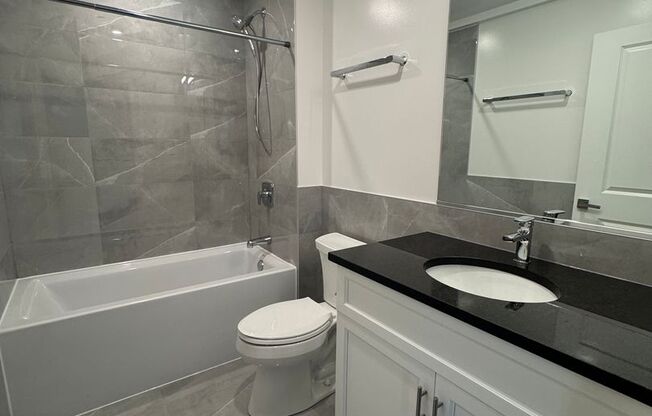 2 beds, 2 baths, 908 sqft, $3,825, Unit 952-802