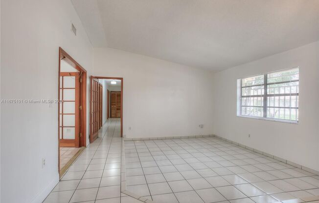 3339 SW 111th Ct unit 3339 MIAMI, FL 33165-3576