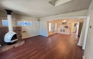 3 beds, 1 bath, $3,500