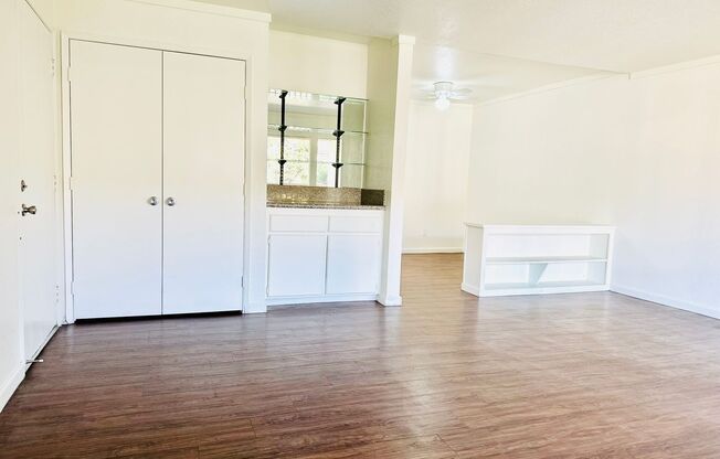 2 beds, 1 bath, 1,000 sqft, $2,395, Unit 20