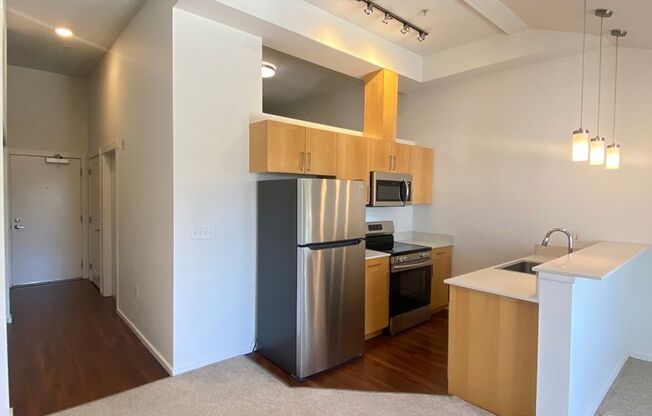 1 bed, 1 bath, 600 sqft, $2,295, Unit 1505-A