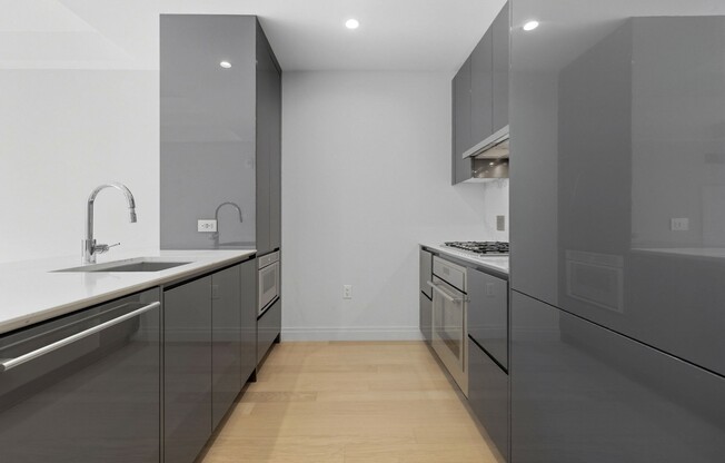 1 bed, 1 bath, 686 sqft, $5,600, Unit 1107