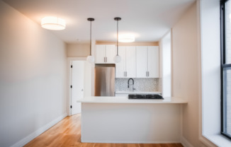764 SAINT JOHNS PL