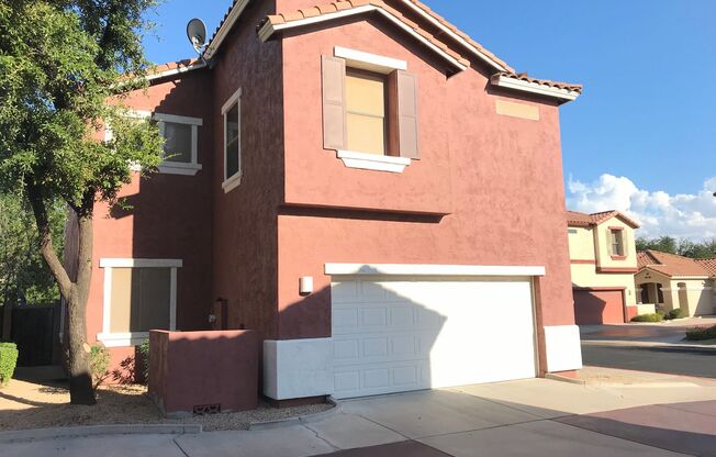 3 beds, 2.5 baths, $2,050