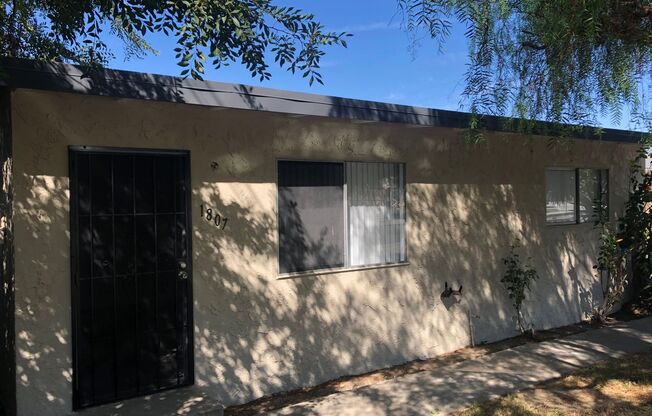 Beautifully Remodeled 2 Bed 1 Bath House