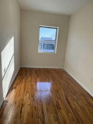 2 beds, 1 bath, 1,200 sqft, $2,600