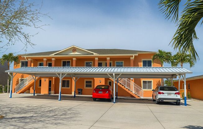 1109/1117 SW 48th Ter