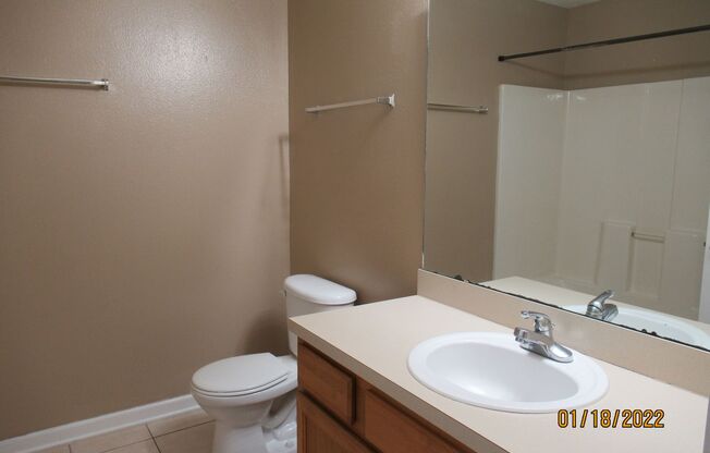 2 beds, 2 baths, $1,425, Unit Unit 2-11