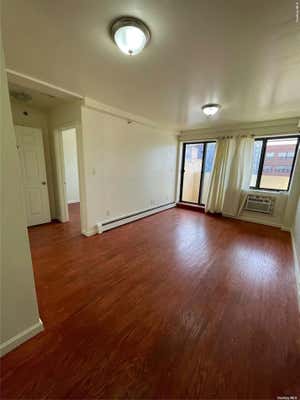 1 bed, 1 bath, $1,999, Unit 301