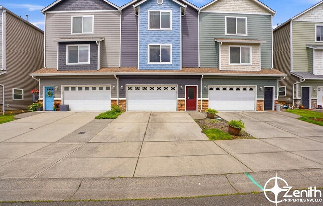3512 NE 80 ST