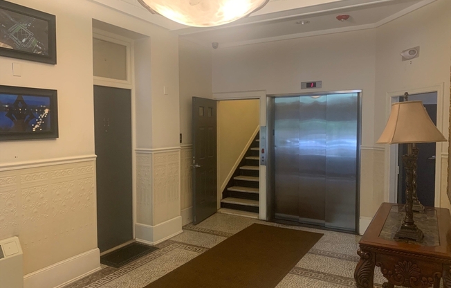 1 bed, 1 bath, 525 sqft, $3,000, Unit 26