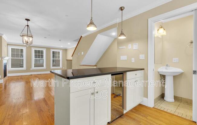 83 DRESSER ST