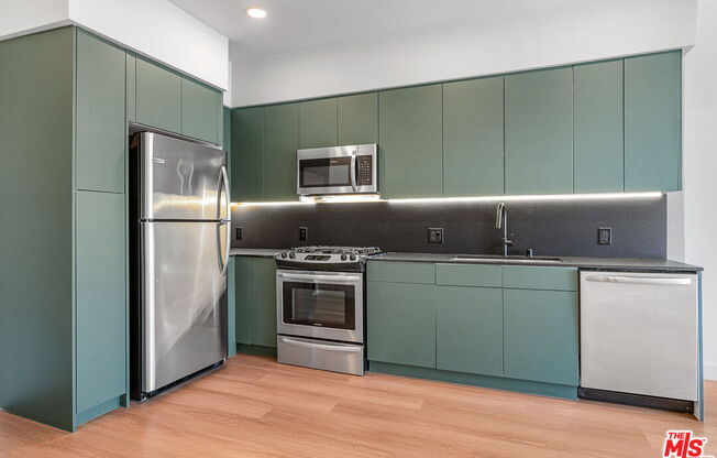 1 bed, 1 bath, 787 sqft, $3,995, Unit 603