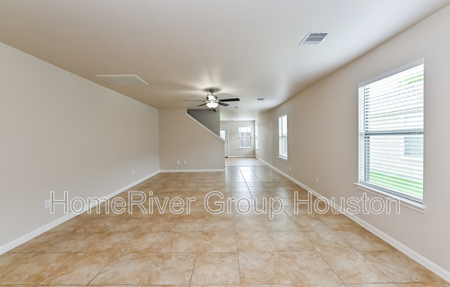 6610 HAWTHORNE FLS LN