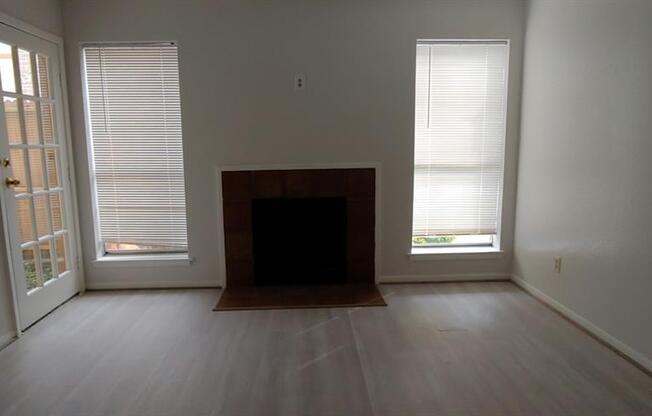 10202 FORUM PARK DR