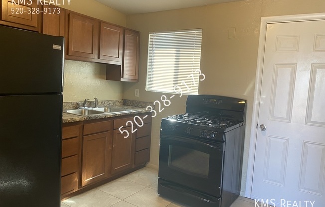 2828 N FONTANA AVE