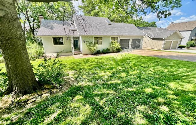 Beautiful UPDATED Ranch in Mission-Available in JULY!!