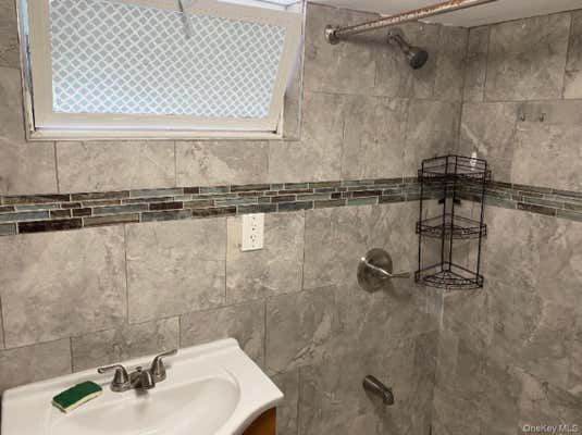 20955 WHITEHALL TER
