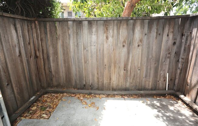 631 Waltermire Street