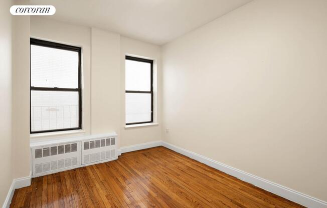 25 LAFAYETTE AVE