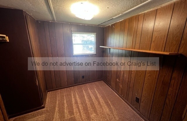 403 WINDEMERE DR